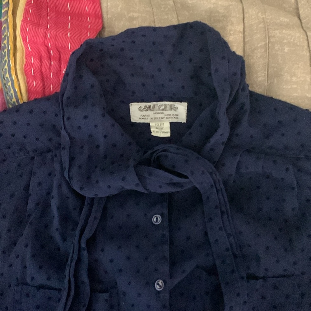 Vintage Jaeger pussybow blouse